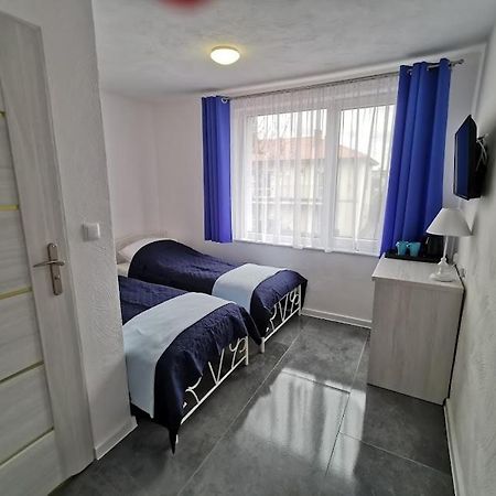 Hotel Plazowa 2 à Rowy  Extérieur photo